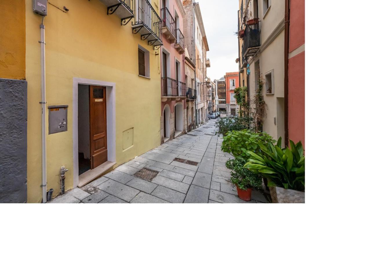 Oldtown Romantic Apartment Cagliari Exterior foto